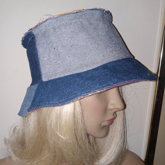 Kantha & Denim Bucket Hat Reversible Dk. Green Purple Red Patchwork BHAT10. - Picture 6 of 7